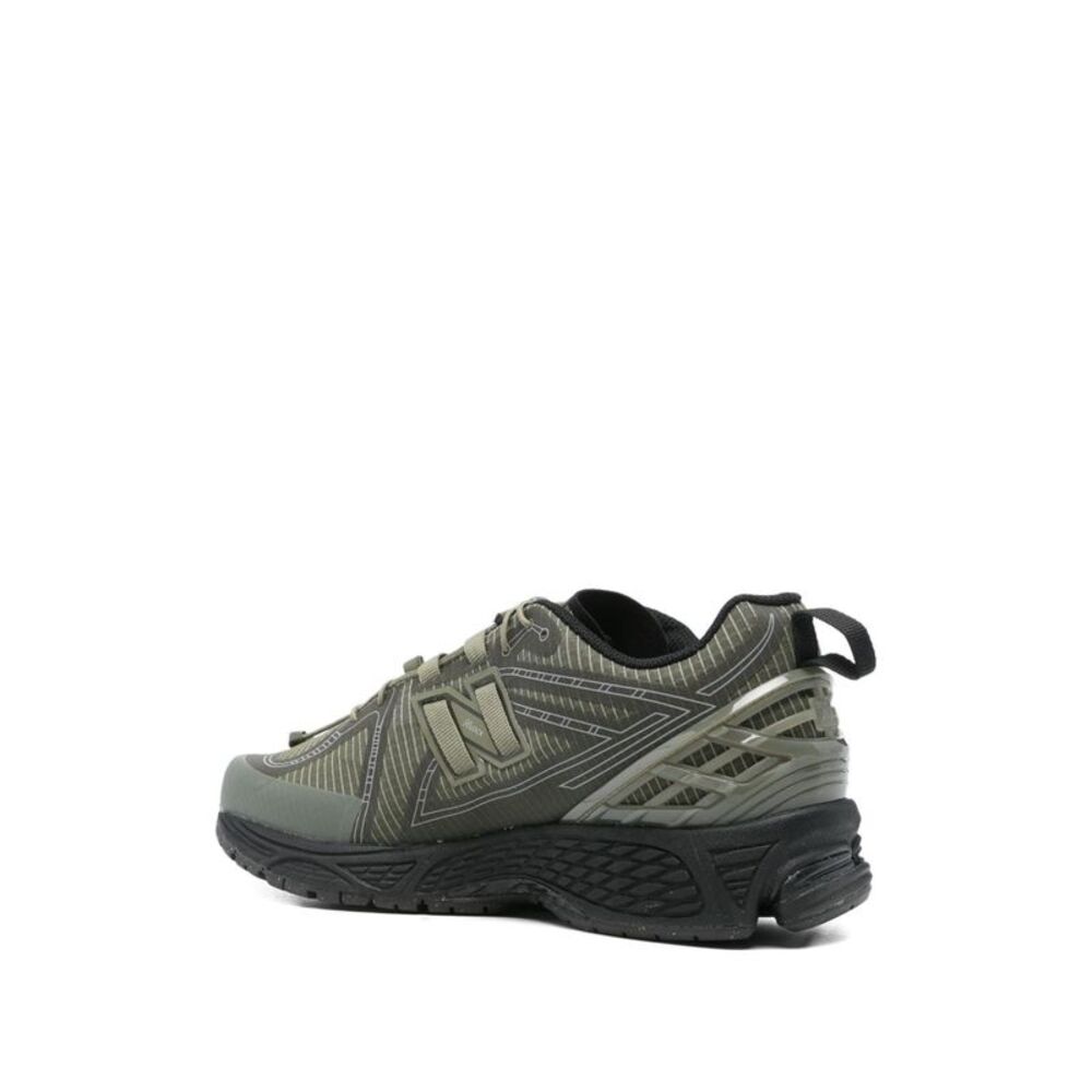New Balance Men's 1906R Sneakers - Picture 2 of 4